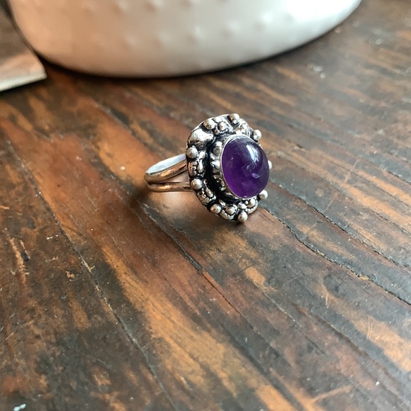 ✨NWT✨Medium Amethyst Sterling Silver Ring - Picture 1 of 4